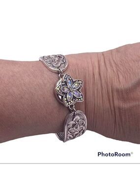 LOVELY Snap Jewelry Spoon Bracelet with 18mm Iridescent Flower Snap! NWT